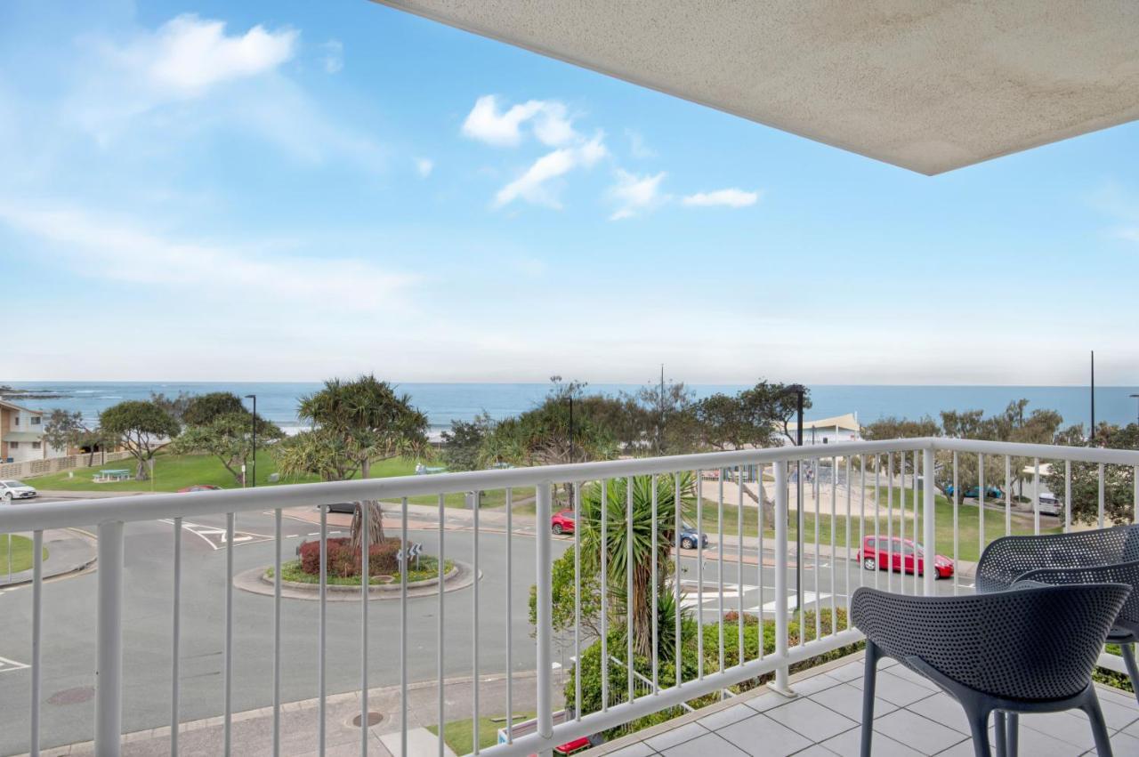 Capeview Apartments - Right On Kings Beach Калаундра Экстерьер фото